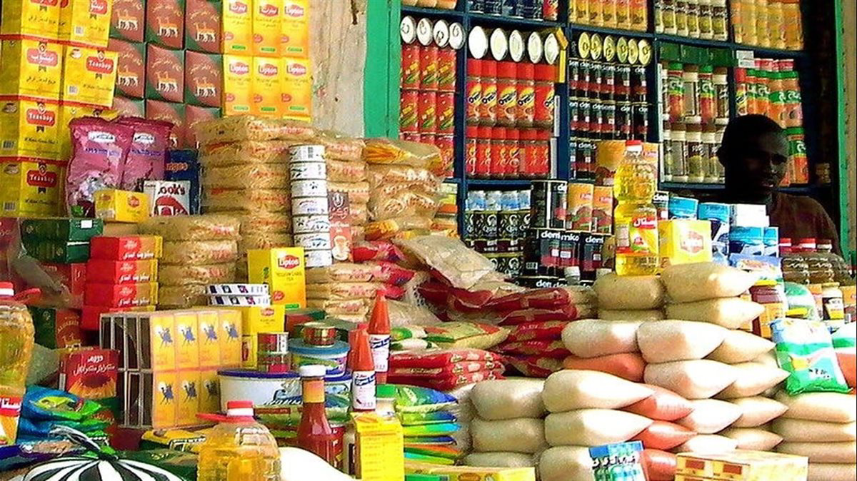 وزارة التموين تواصل توزيع سلع مارس 2026 على البطاقات التموينية لليوم الرابع